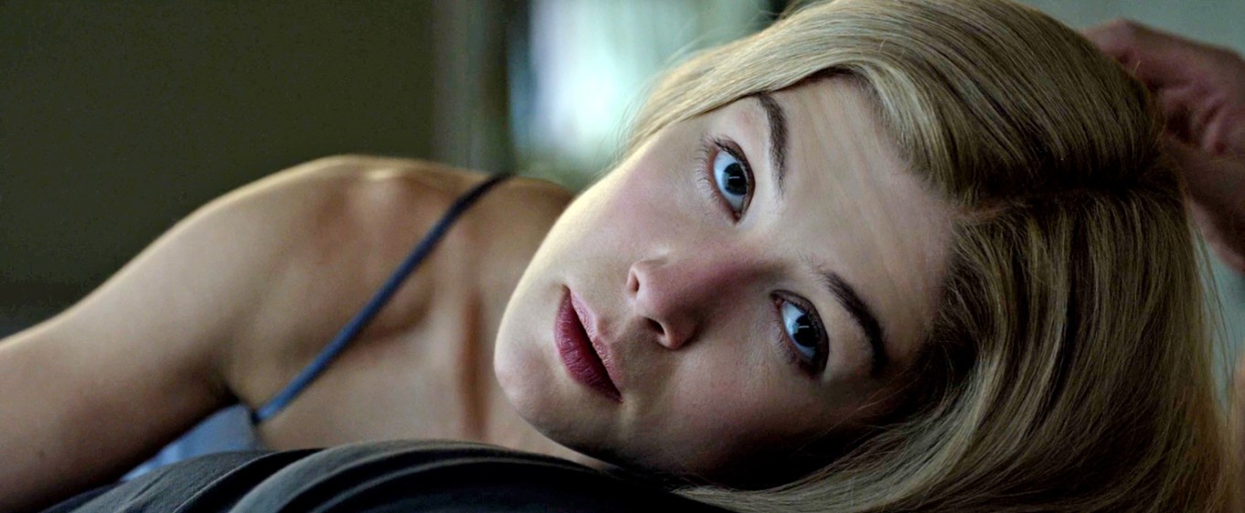 gone-girl-Rosamund-Pike
